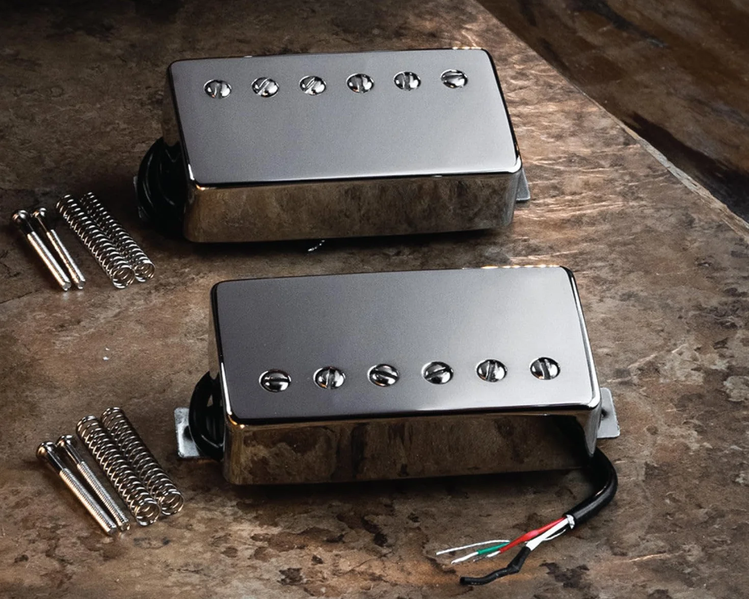 Tonerider Birmingham Humbucker - Juego de pastilla Humbucker dorada, espaciado de 50 mm, 5 imanes Alnico, crujido británico, ideal para división de bobinas, cableado de 4 conductores